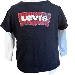 Levi’s Baby Boys Kids Long Sleeve Crewneck Black Graphic Logo Tee. 12 Months.